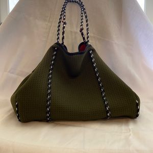 Every day tote by Popups!